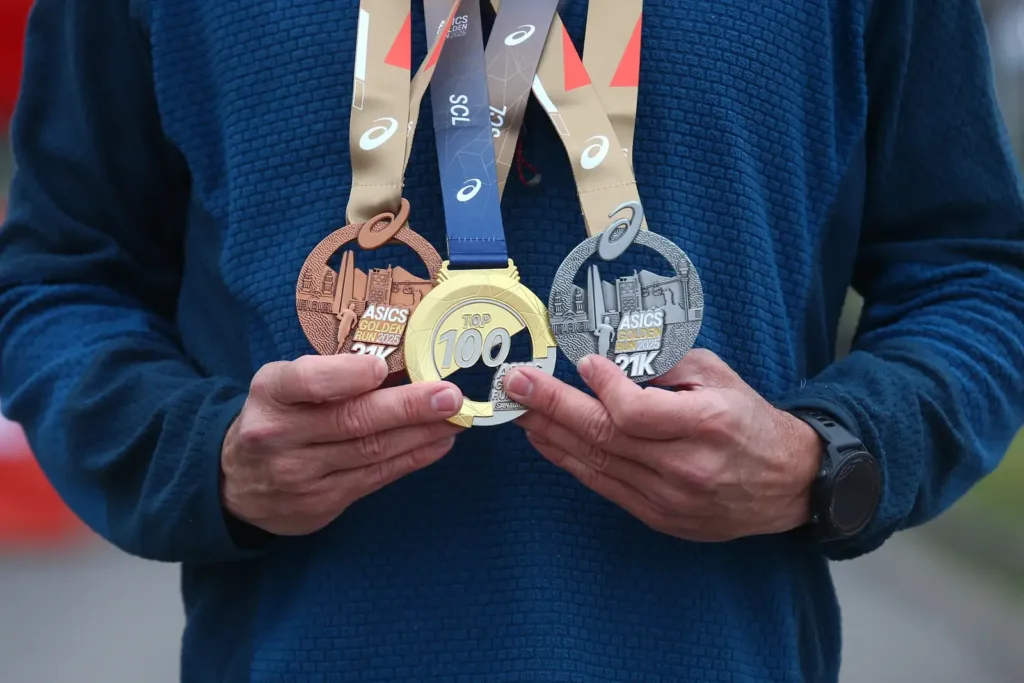 ASICS Golden Run, sports event equipped by RUNIT TRADER